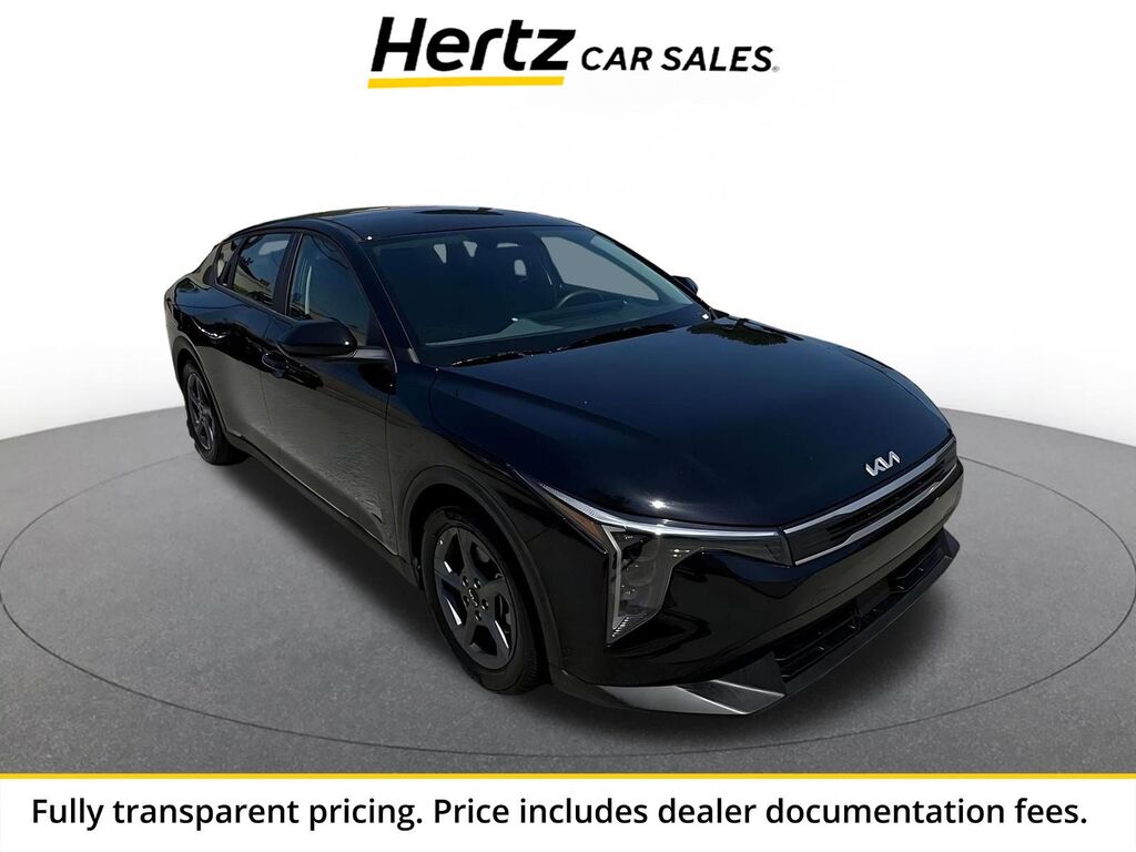 2025 Kia K4 LXS — photo 1 of 1
