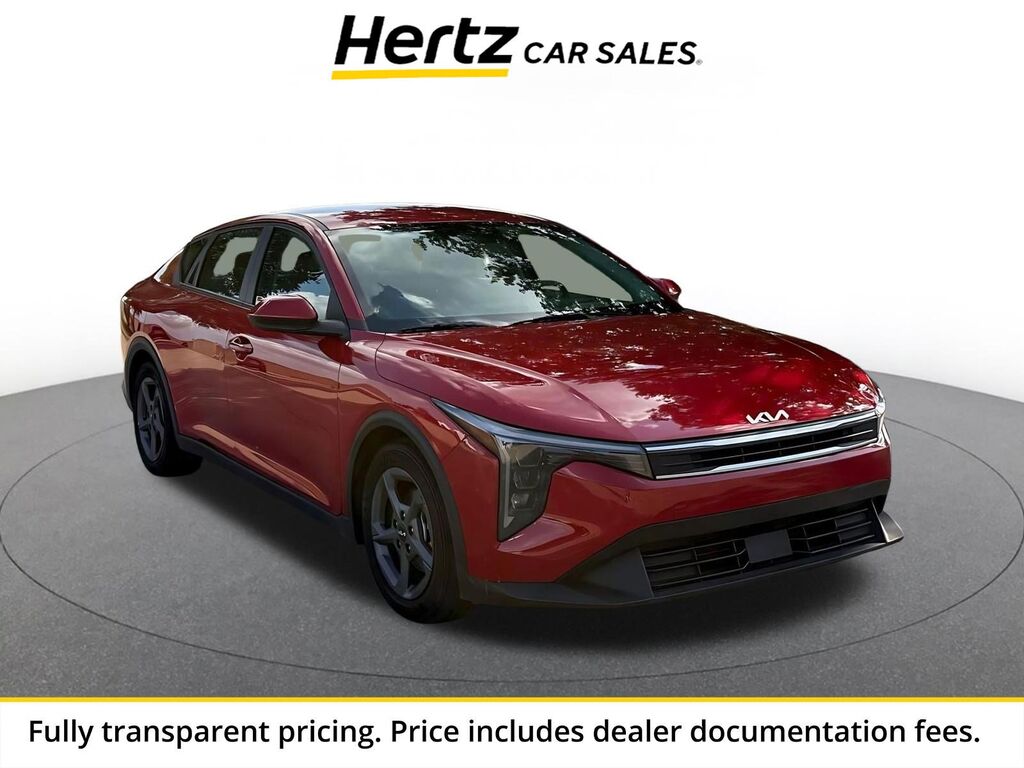 2025 Kia K4 LXS — photo 1 of 1