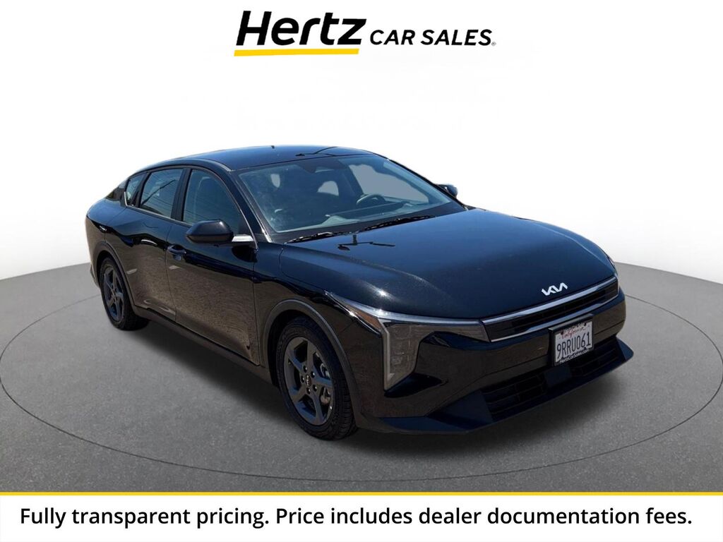2025 Kia K4 LXS — photo 1 of 1