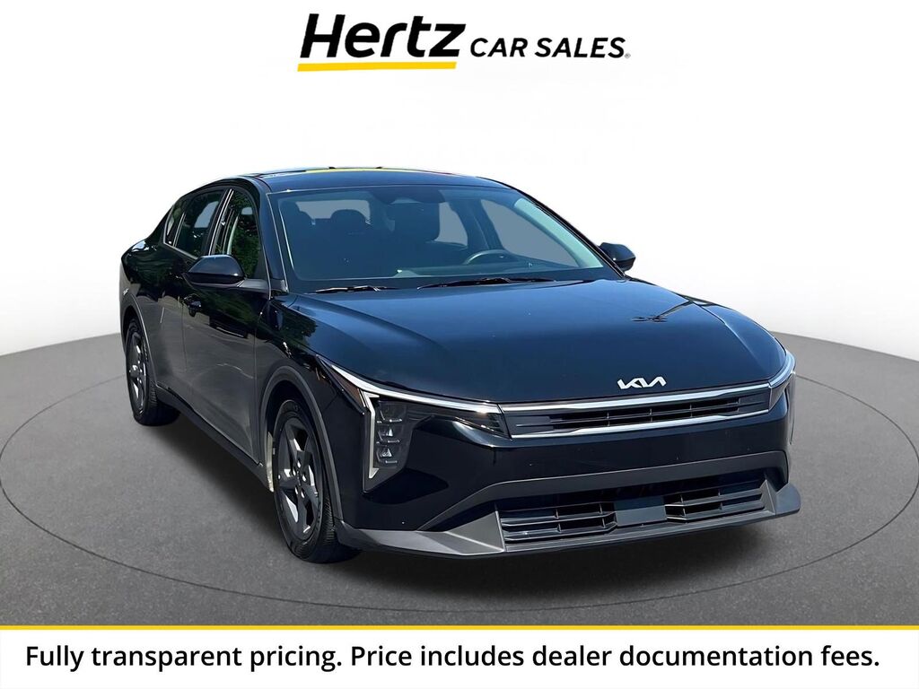 2025 Kia K4 LXS — photo 1 of 1