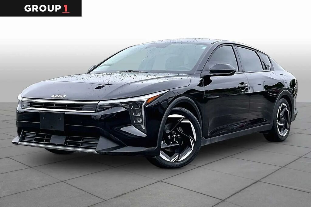 2025 Kia K4 EX — photo 1 of 13