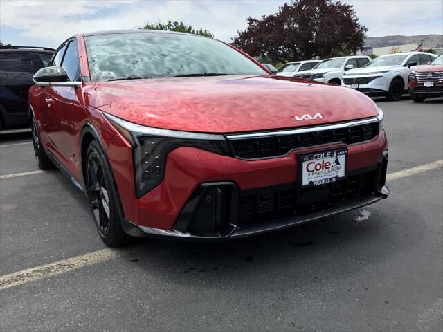 2025 Kia K4 GT-Line Turbo