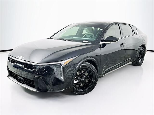 2025 Kia K4 GT-Line Turbo