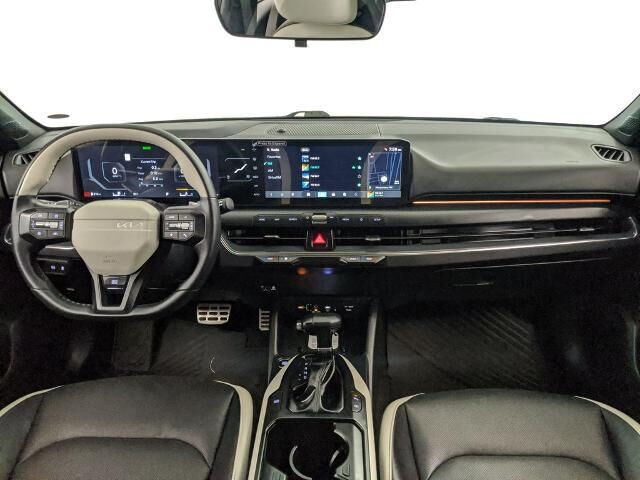 2025 Kia K4 GT-Line Turbo