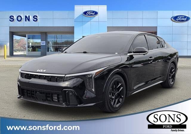 2025 Kia K4 GT-Line Turbo