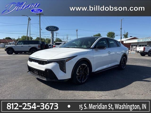 2025 Kia K4 GT-Line