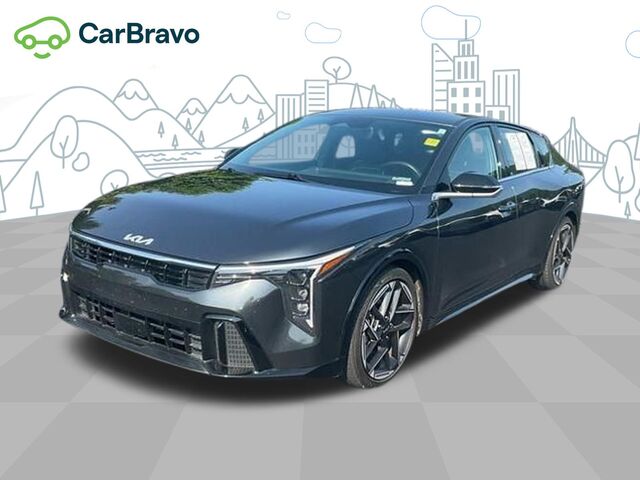 2025 Kia K4 GT-Line