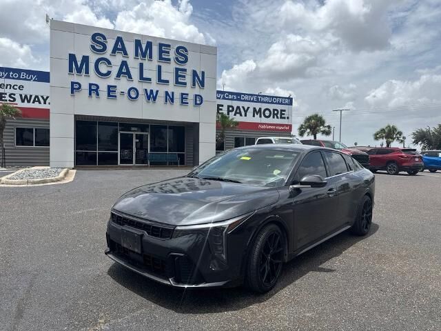2025 Kia K4 GT-Line — photo 1 of 13