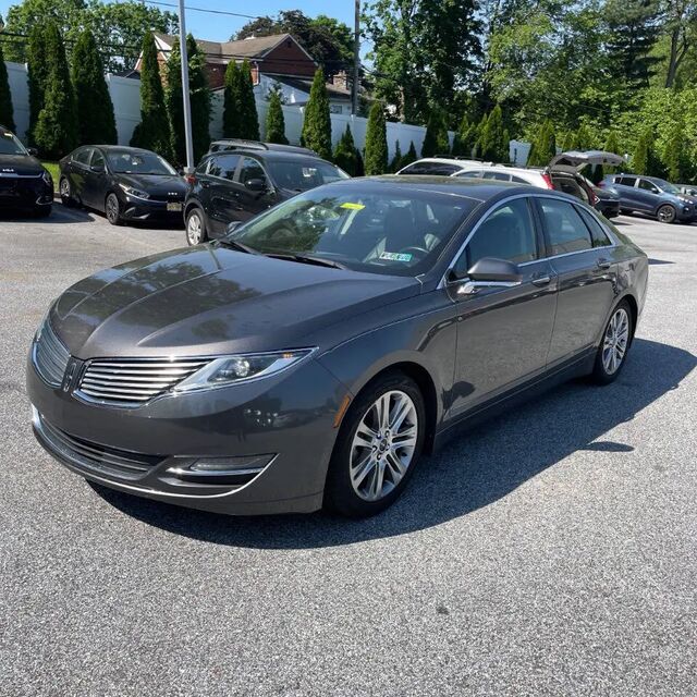 2015 Lincoln MKZ Hybrid Base