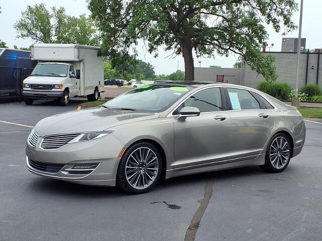 2016 Lincoln MKZ Hybrid Base