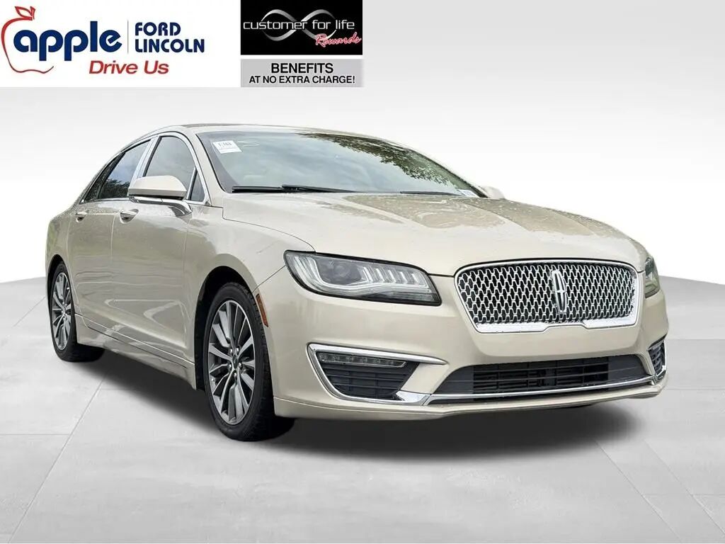 2017 Lincoln MKZ Select — photo 1 of 12