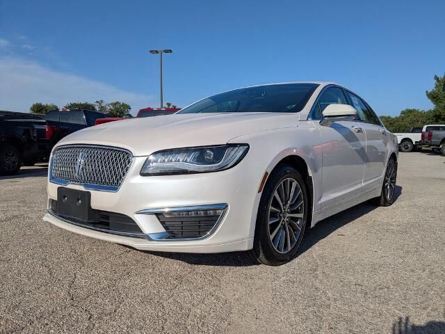 2017 Lincoln MKZ Select