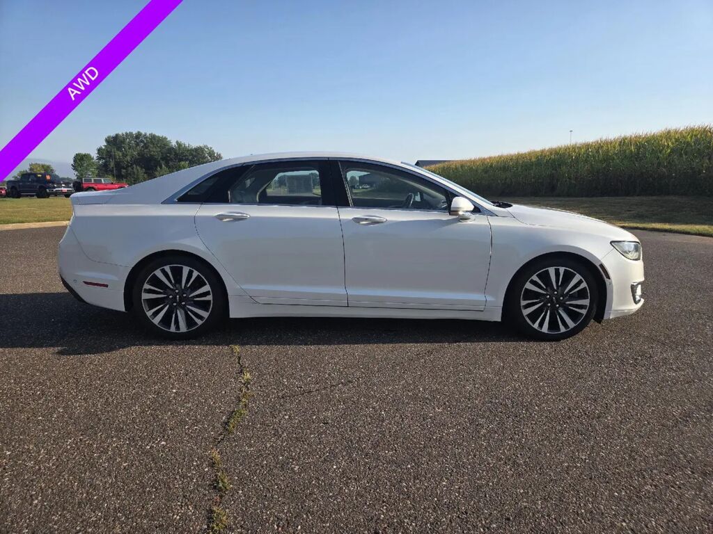 2017 Lincoln MKZ Select — photo 1 of 13