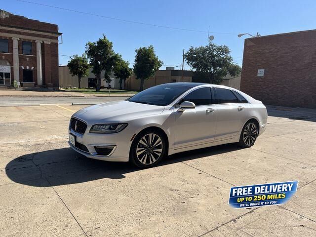 2017 Lincoln MKZ Reserve