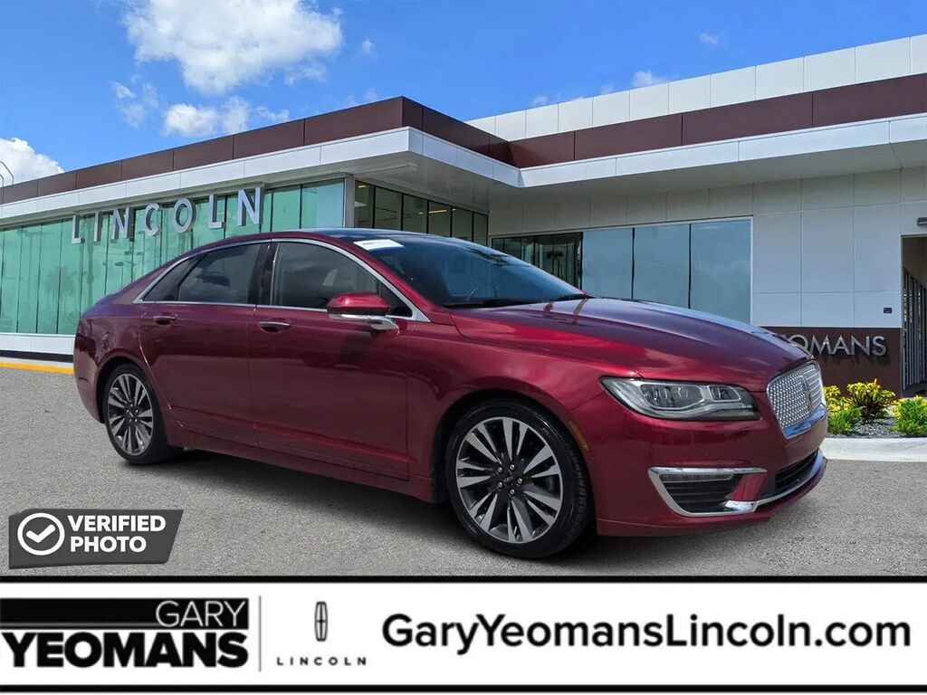 2019 Lincoln MKZ Reserve II — photo 1 of 13