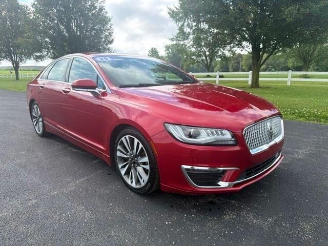 2020 Lincoln MKZ Reserve — photo 1 of 13