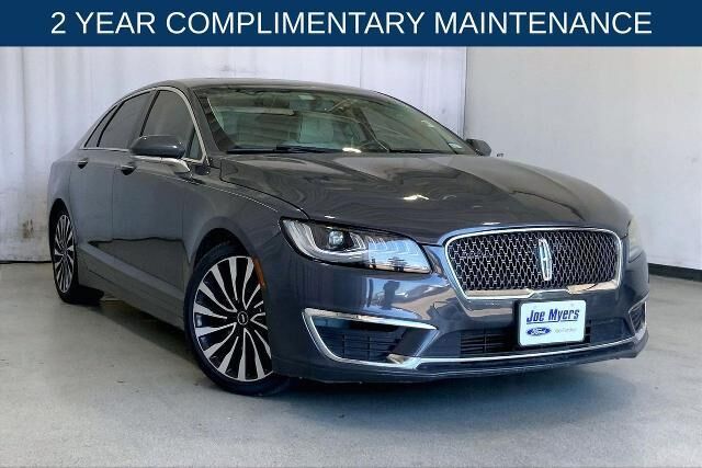 2017 Lincoln MKZ Black Label — photo 1 of 1