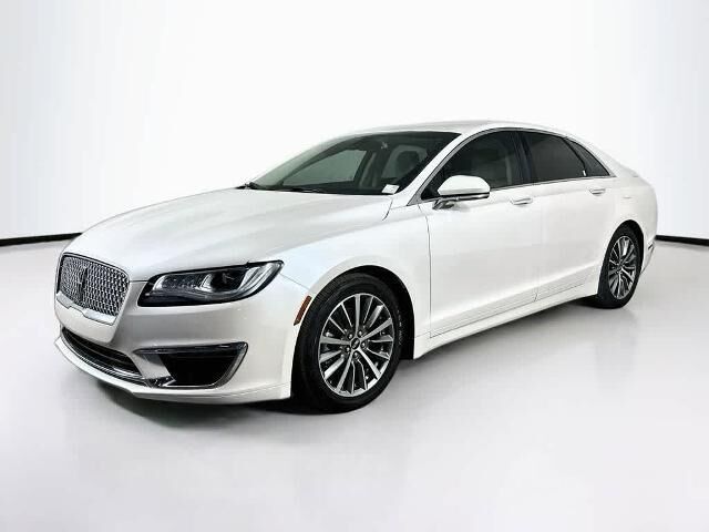 2020 Lincoln MKZ Hybrid Standard — photo 1 of 13