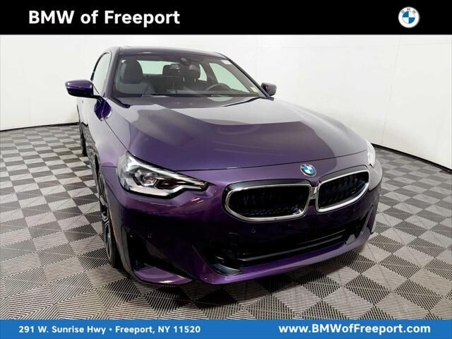 2023 BMW 2 Series 230i xDrive — photo 1 of 13