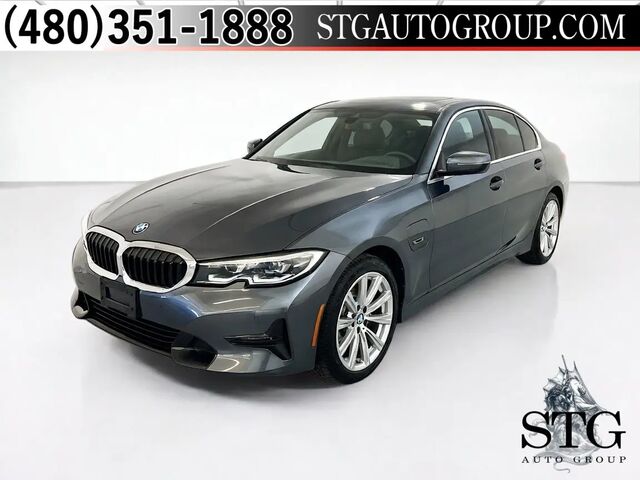 2022 BMW 3 Series 330e