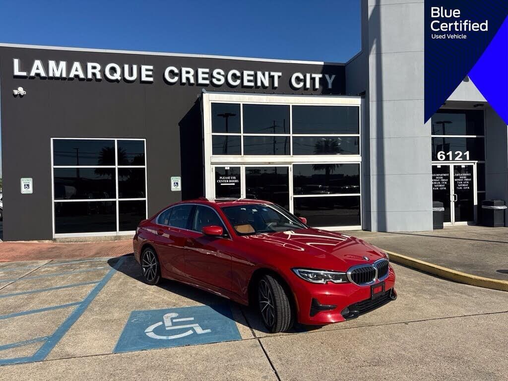 2022 BMW 3 Series 330i xDrive — photo 1 of 1