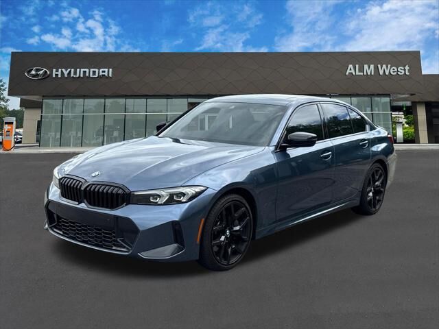 2025 BMW 3 Series 330i — photo 1 of 13