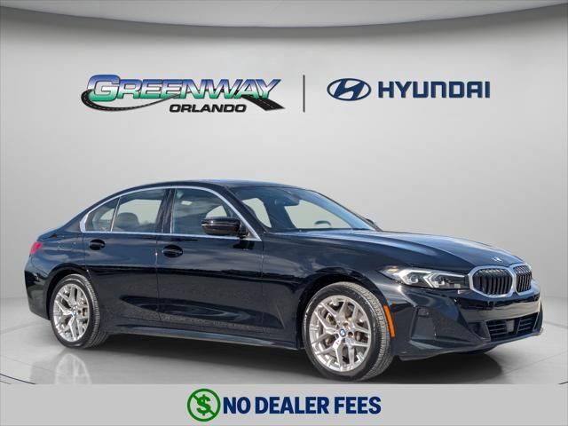 2025 BMW 3 Series 330i — photo 1 of 13