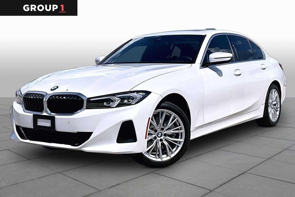 2024 BMW 3 Series 330i — photo 1 of 1