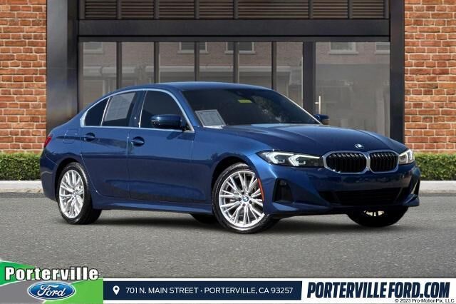 2023 BMW 3 Series 330i — photo 1 of 10