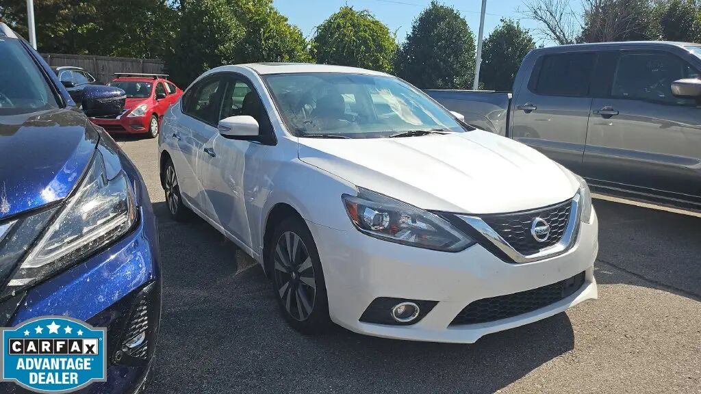 2019 Nissan Sentra S — photo 1 of 6
