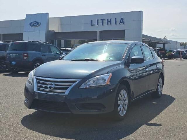 2013 Nissan Sentra S — photo 1 of 13
