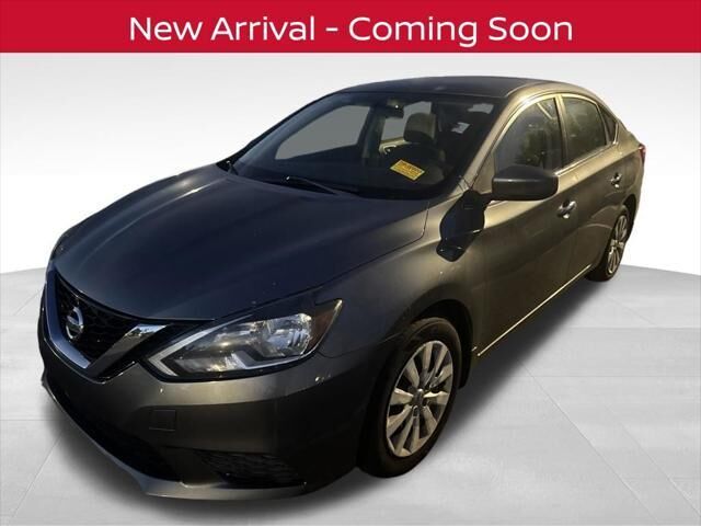 2017 Nissan Sentra SV — photo 1 of 4
