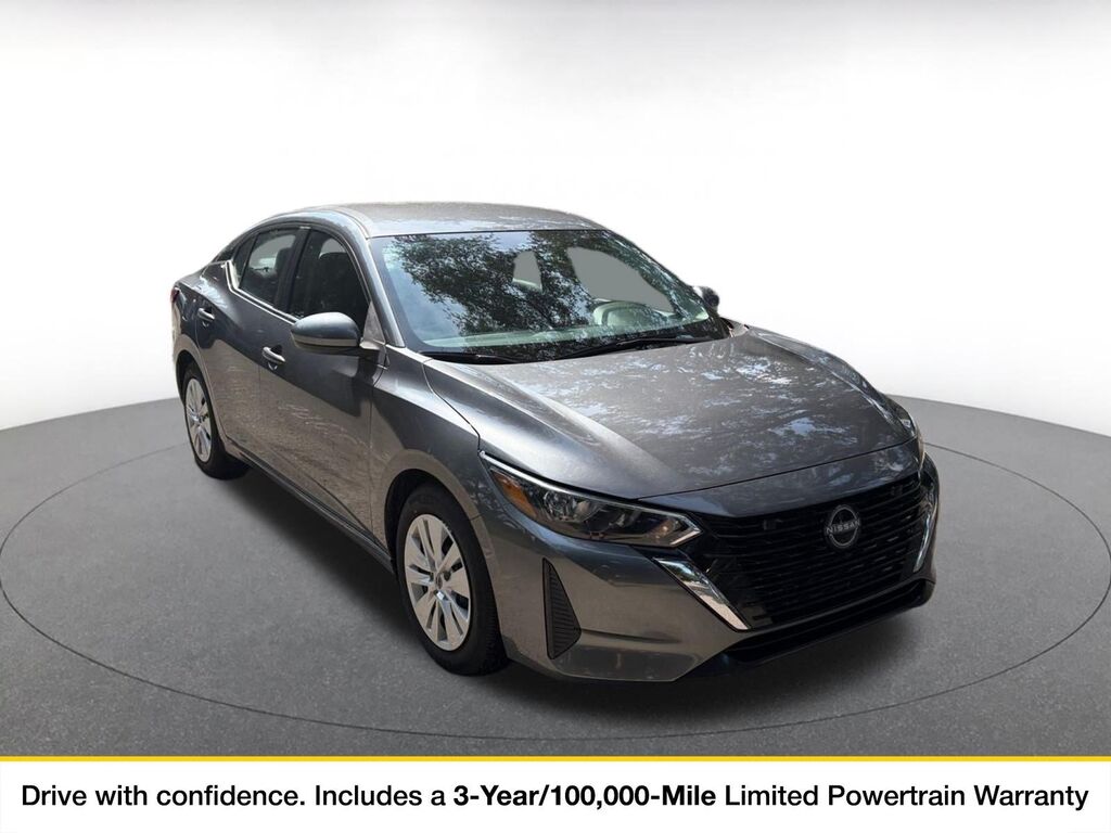 2025 Nissan Sentra S — photo 1 of 11