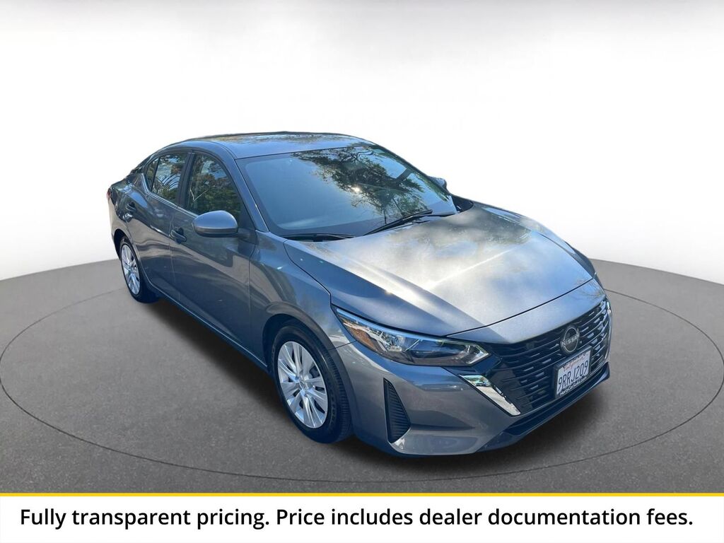 2025 Nissan Sentra S — photo 1 of 2