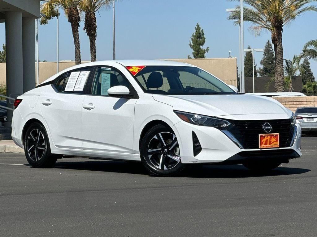 2024 Nissan Sentra SV — photo 1 of 1