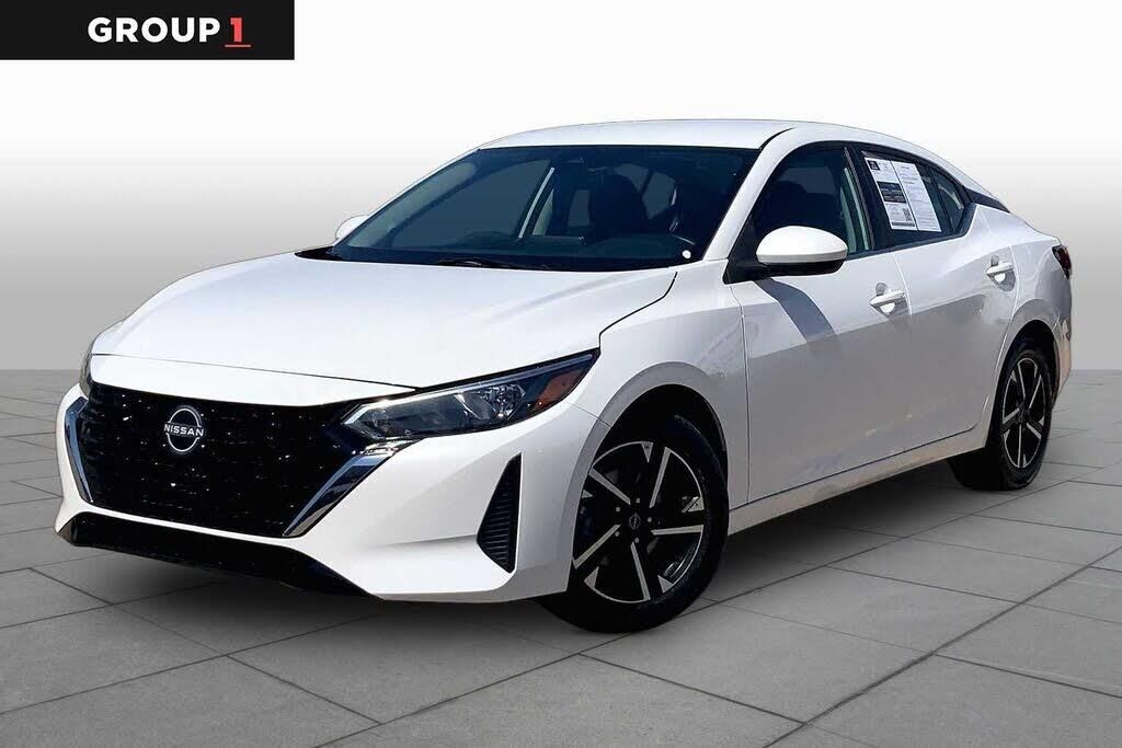 2024 Nissan Sentra SV — photo 1 of 1