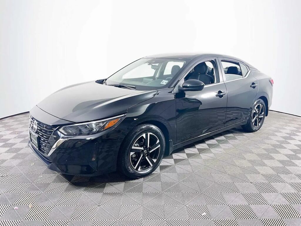 2024 Nissan Sentra SV — photo 1 of 13
