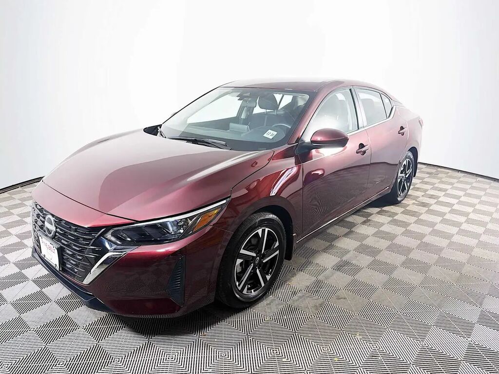 2025 Nissan Sentra SV — photo 1 of 13
