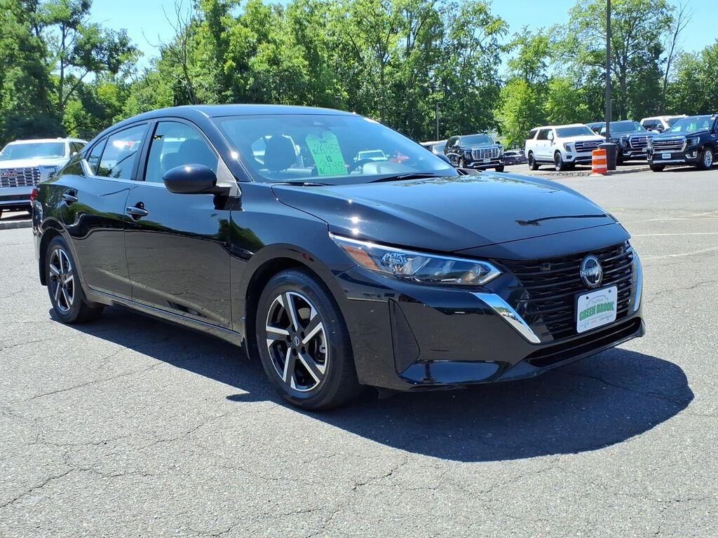 2024 Nissan Sentra SV — photo 1 of 13