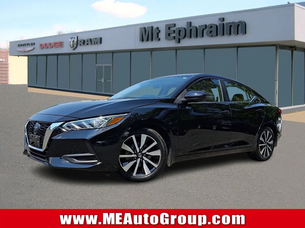 2023 Nissan Sentra SV — photo 1 of 13