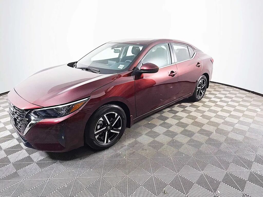 2025 Nissan Sentra SV — photo 1 of 13