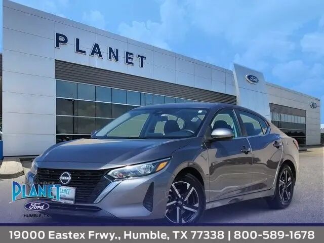 2024 Nissan Sentra SV — photo 1 of 13
