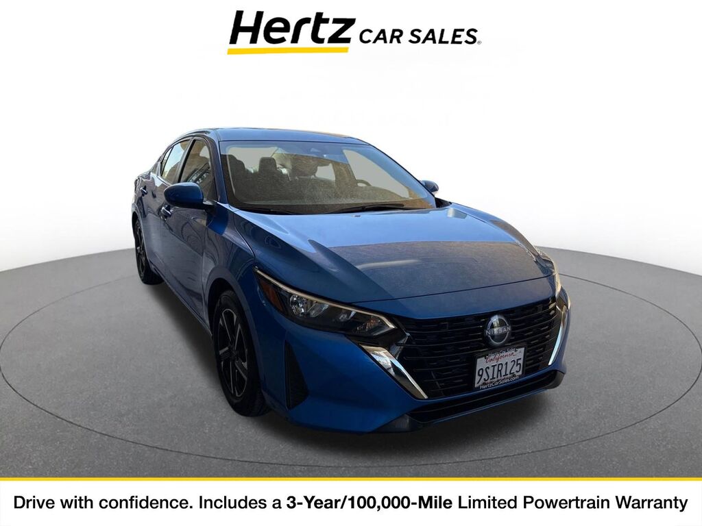 2025 Nissan Sentra SV — photo 1 of 11