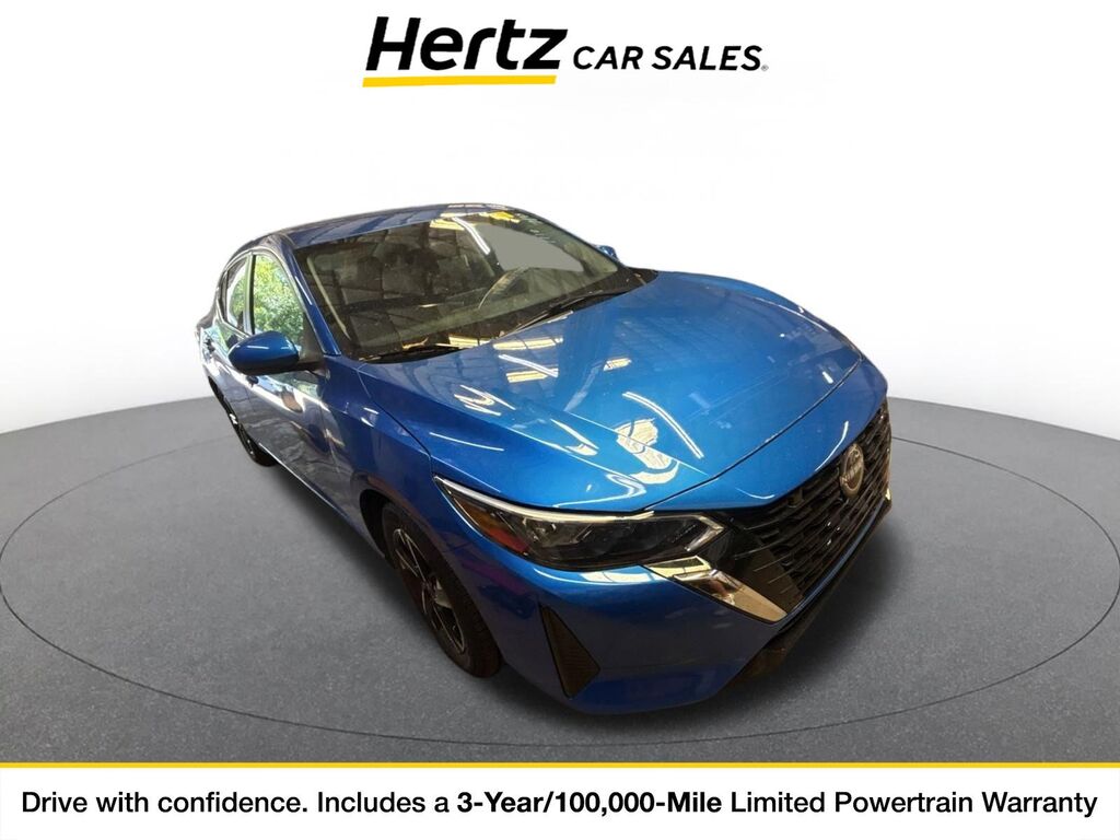 2025 Nissan Sentra SV — photo 1 of 11