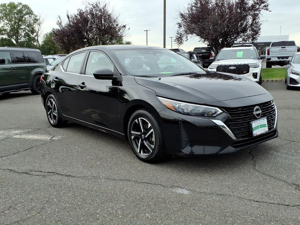 2024 Nissan Sentra SV — photo 1 of 13