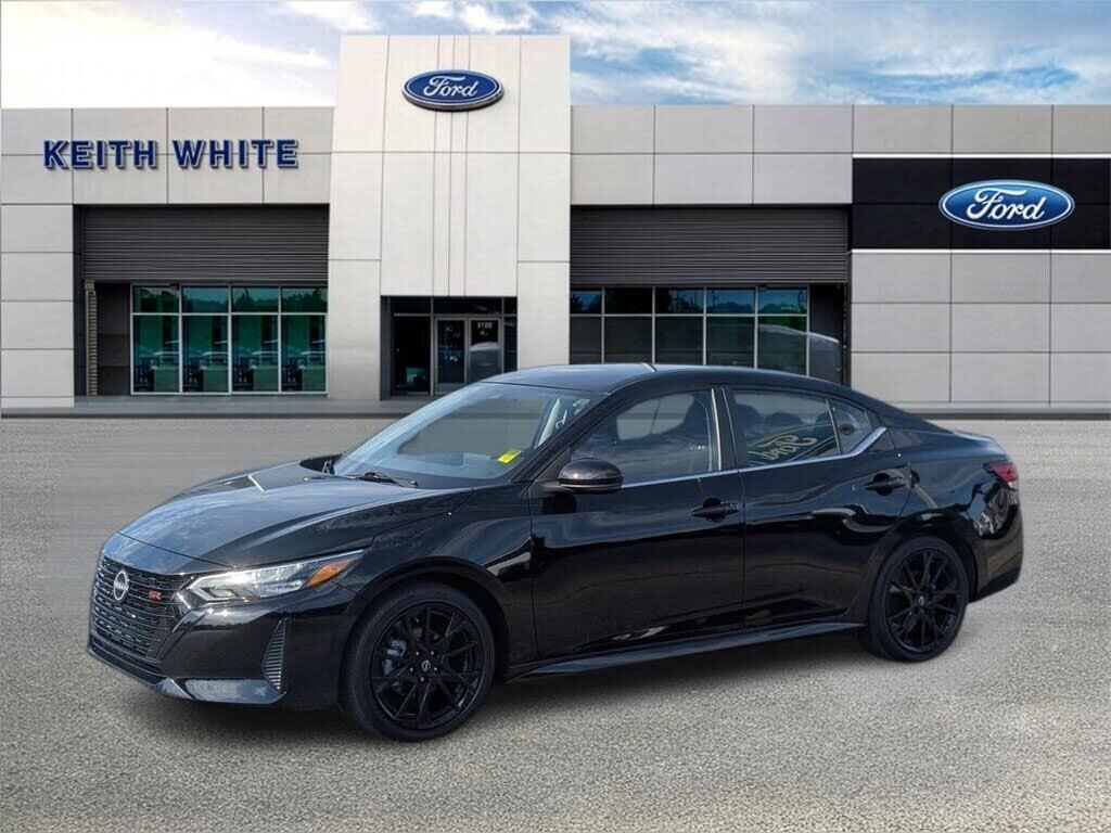 2025 Nissan Sentra SR — photo 1 of 1