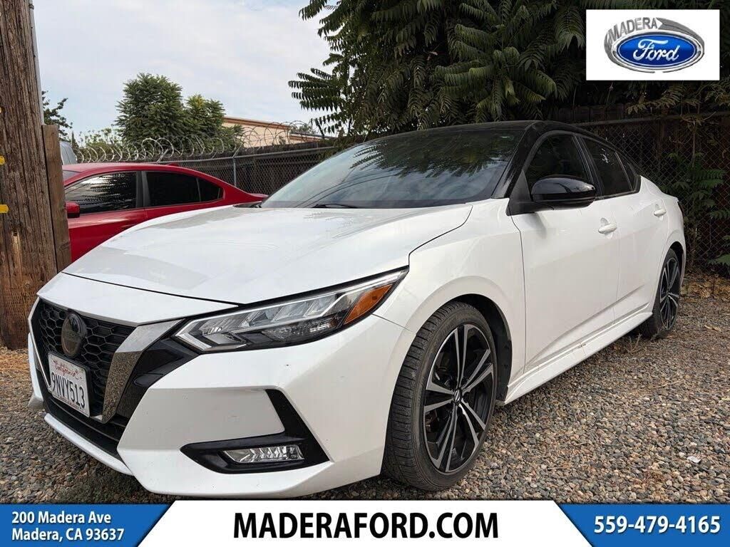 2021 Nissan Sentra SR — photo 1 of 1