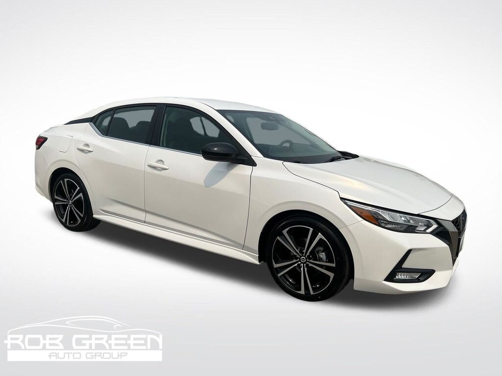 2022 Nissan Sentra SR — photo 1 of 13