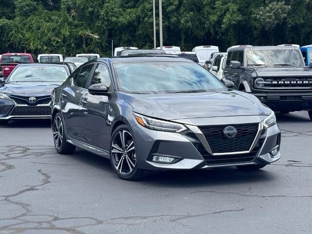 2023 Nissan Sentra SR — photo 1 of 13