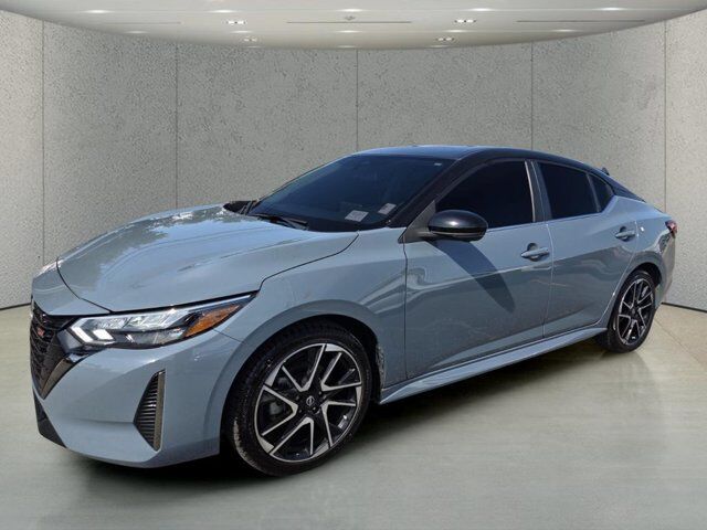 2024 Nissan Sentra SR — photo 1 of 13